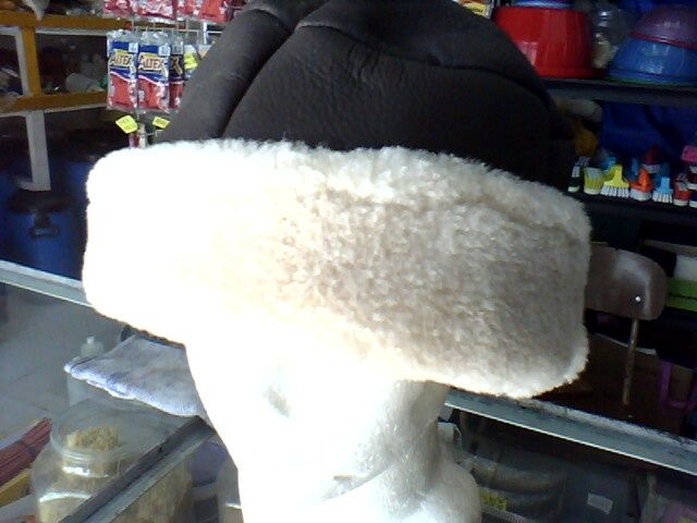 gorro ruso, terminado repelente cafe pelo arena