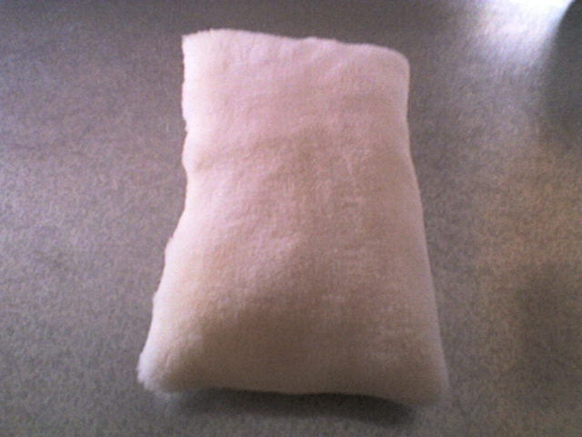 ALMOHADA ZALEA DE BORREGO 100% NATURAL